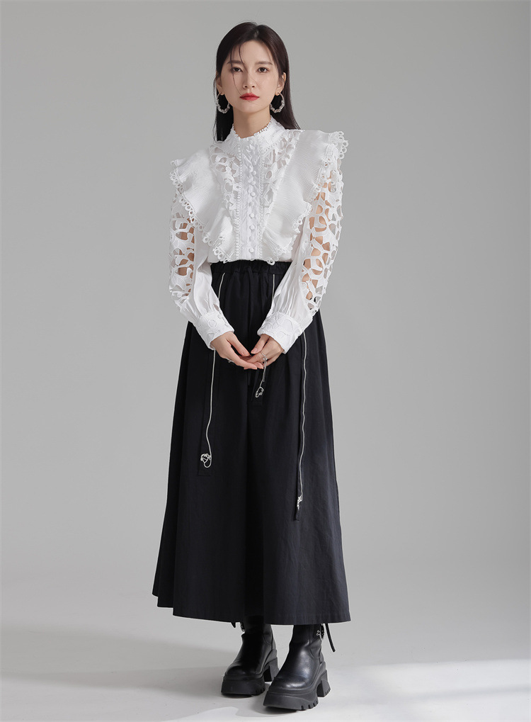 Embroidered openwork shirt