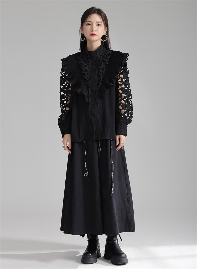 Embroidered openwork shirt